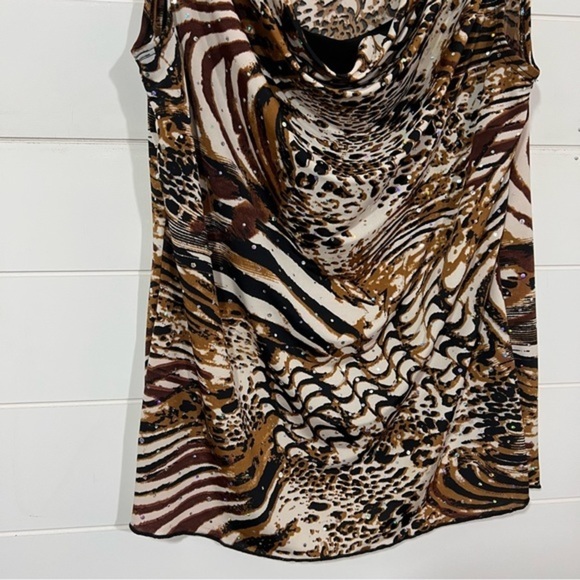 Sleeveless Brittany Black sequin top - Picture 2 of 8